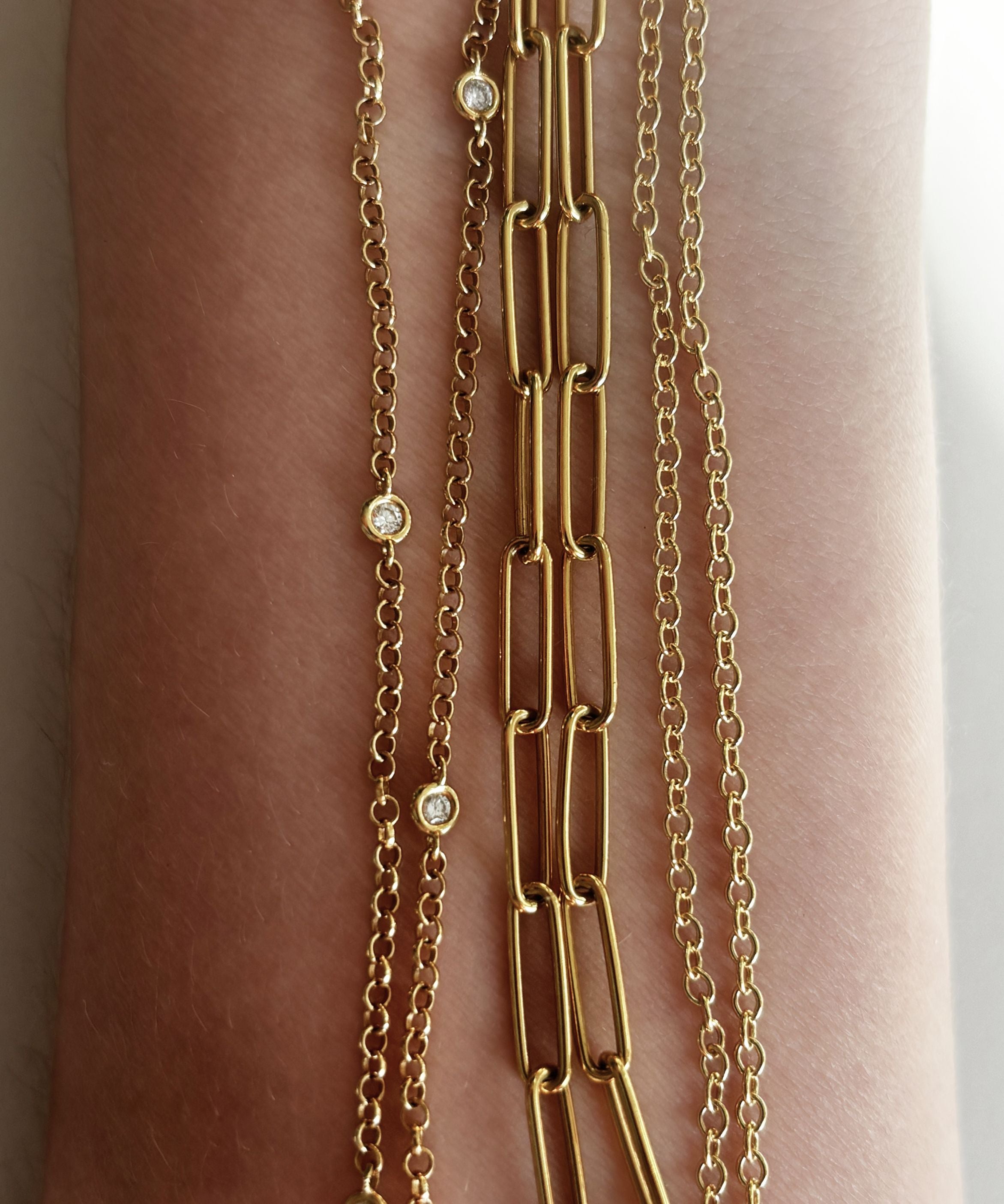 Classic Locket Bracelets | 14k Gold | Loquet London