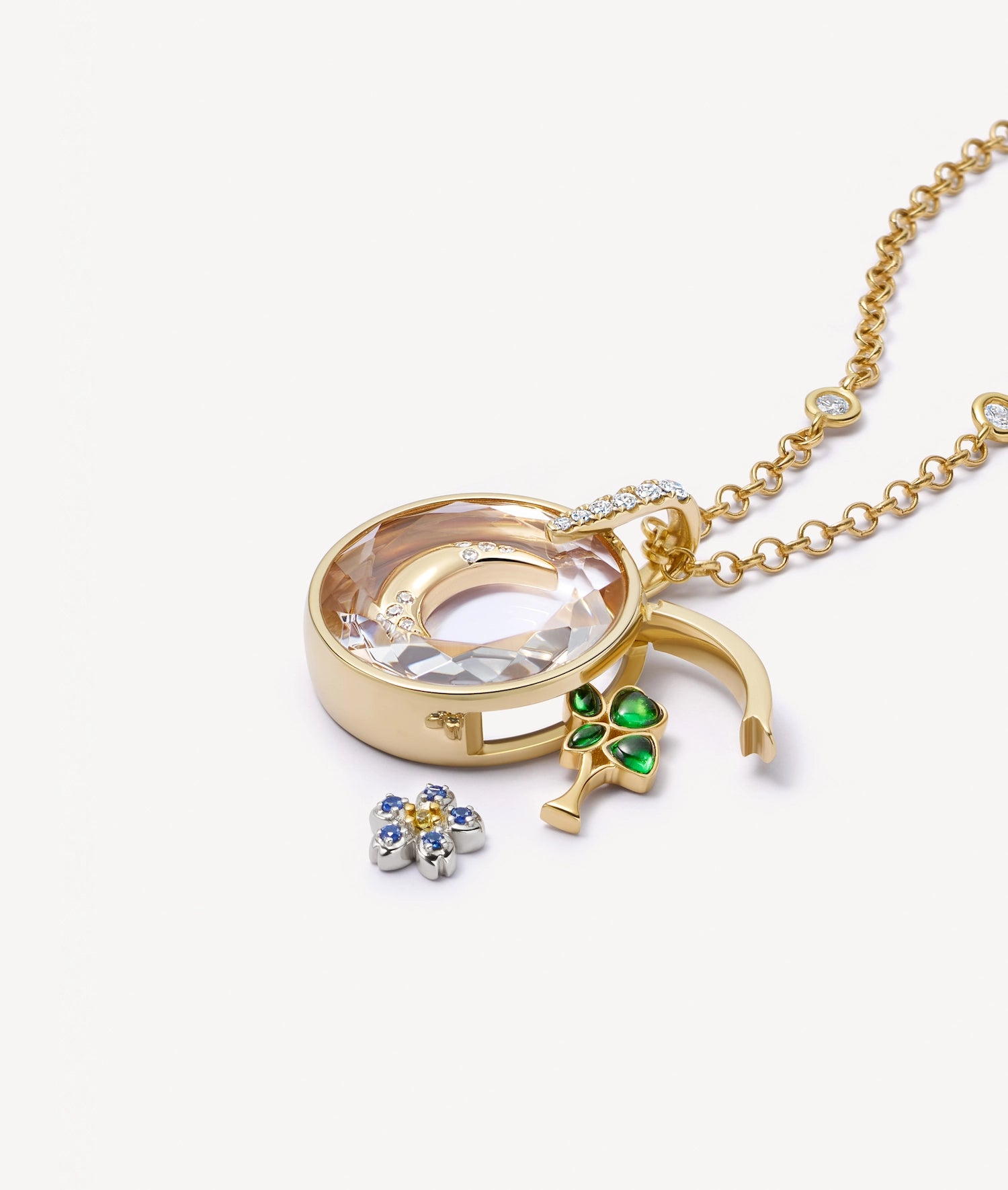 Lyra Round Diamond Gold Locket 14k