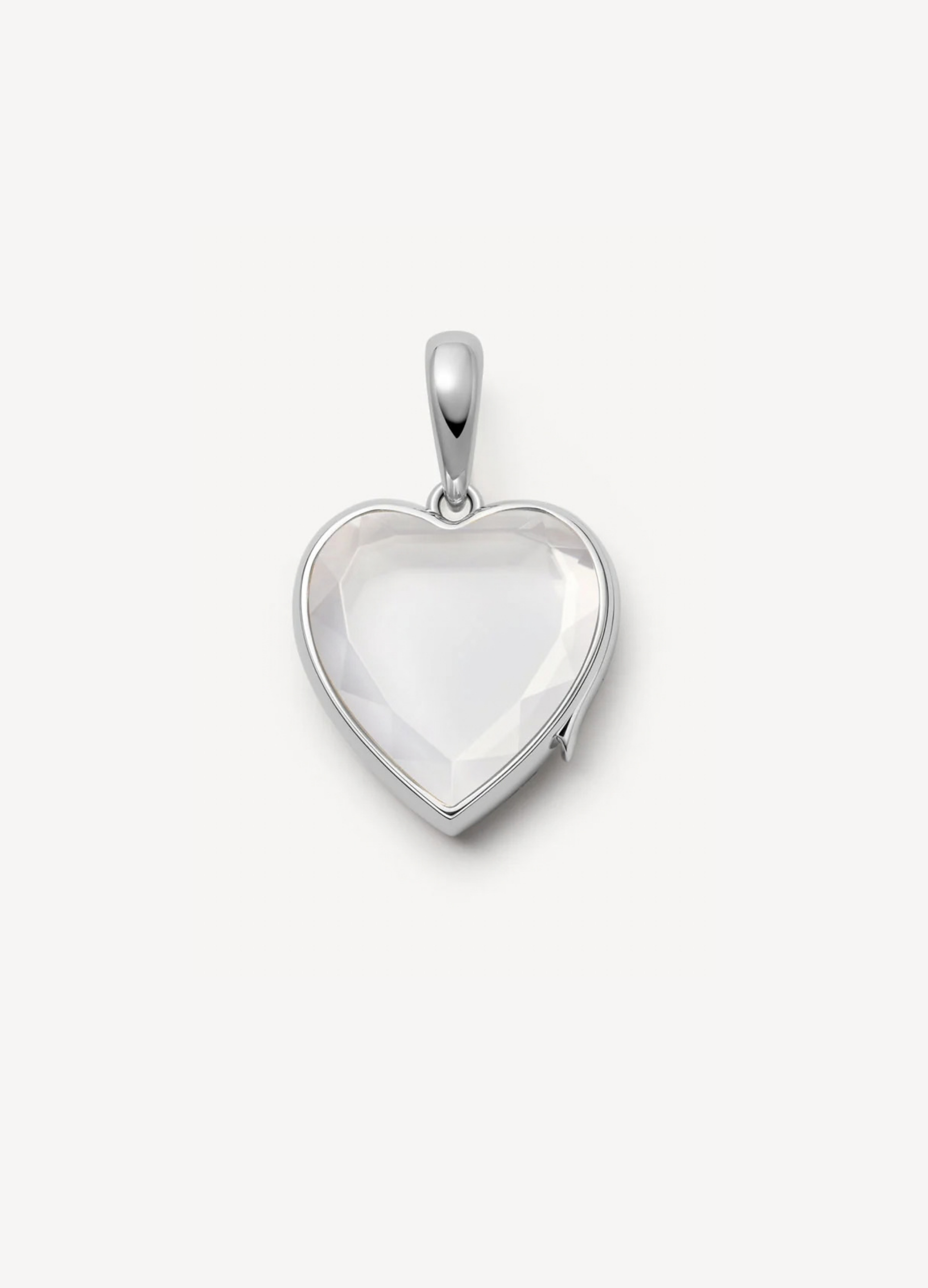Midi White Heart of Gold Locket 18k
