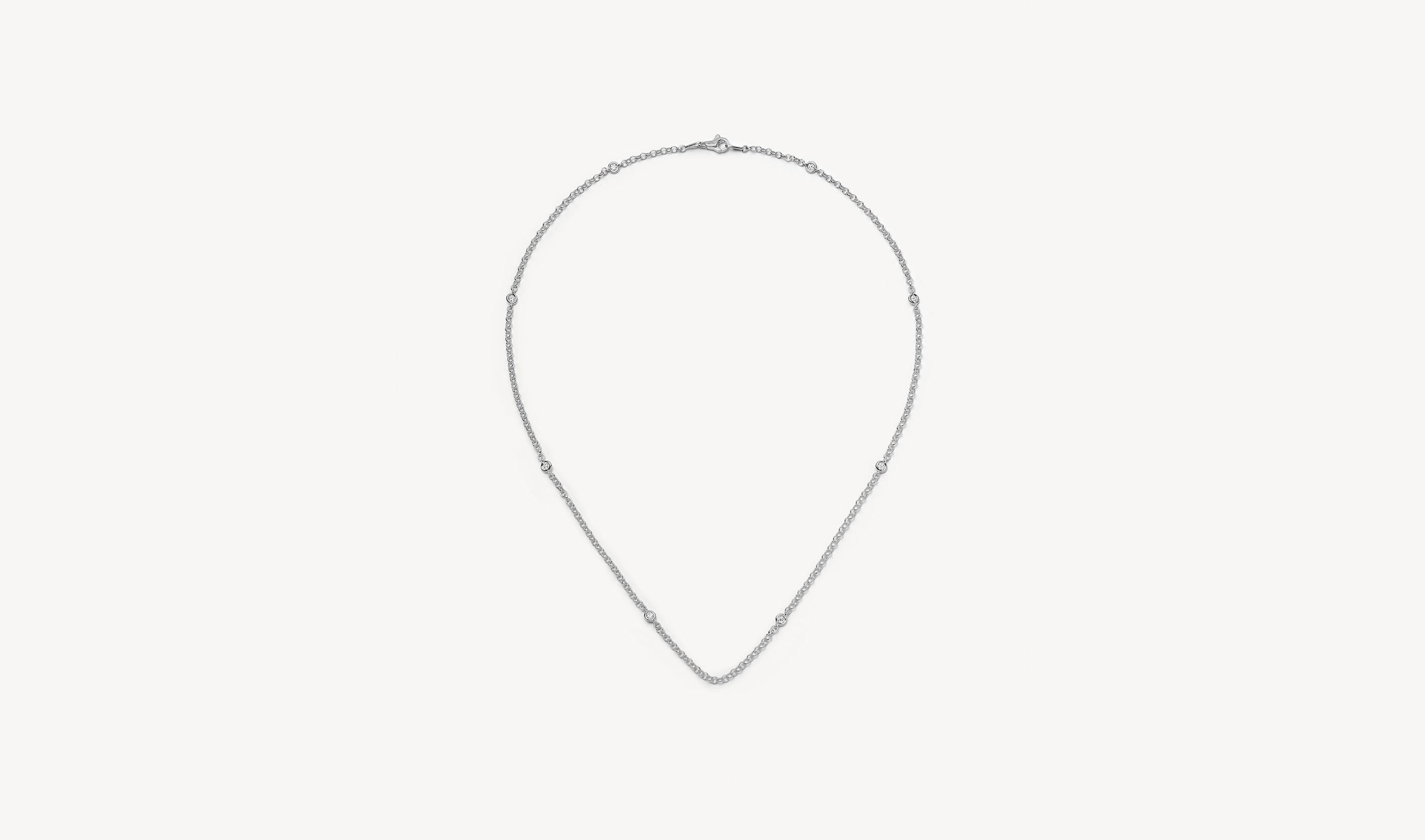 Diamond white gold necklace, short chain.